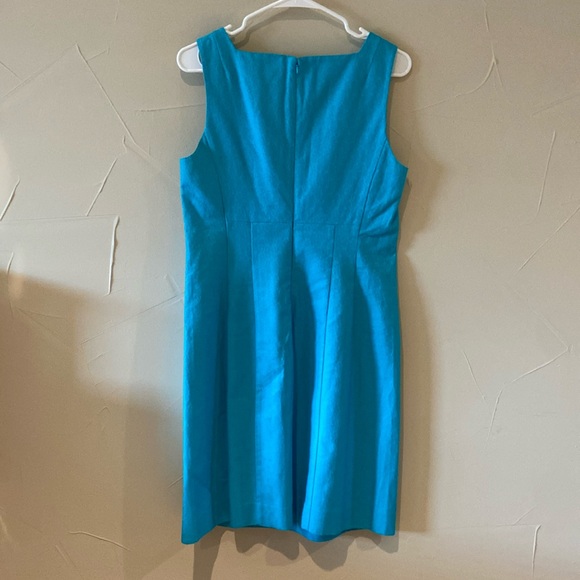 Lilly Pulitzer Blue Sleeveless Dress with Buttons and White Appliqué - Picture 5 of 14